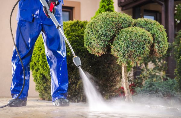 Driveway Cleaning in Vista