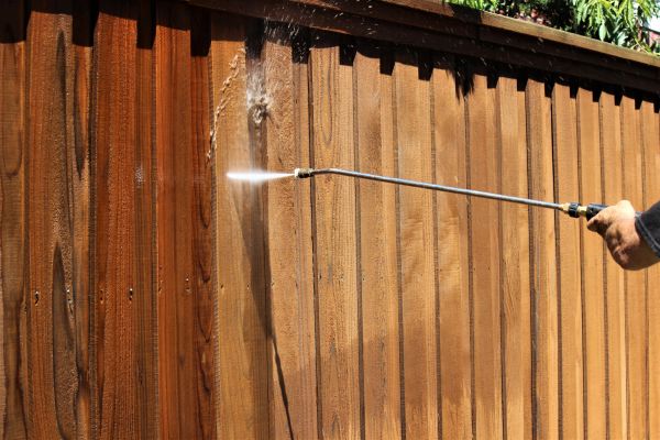 Fence Cleaning in Vista