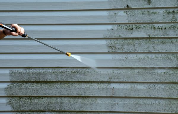 House Pressure Cleaning in Vista