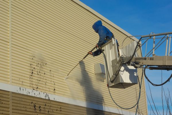 Commercial Exterior Cleaning in Vista