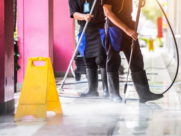 Commercial Power Washing in Vista