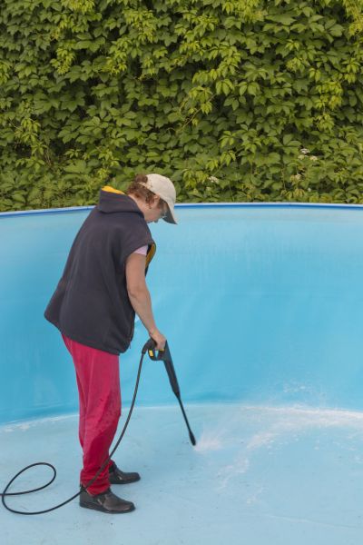 Pool Pressure Washing in Vista