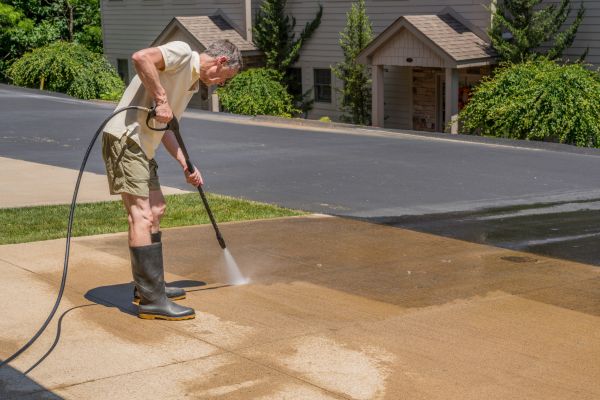 Concrete Dirt Removal in Vista