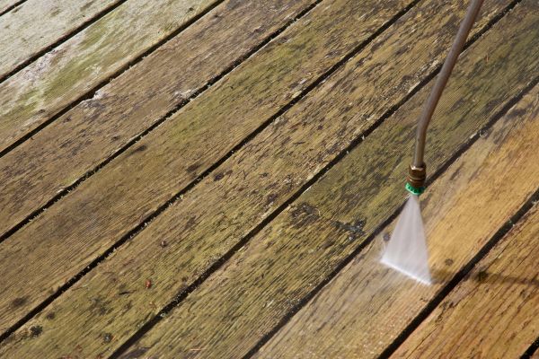 Deck Mold Removal in Vista