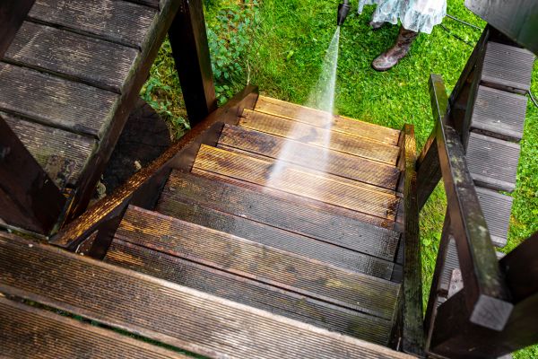Wood Power Washing in Vista